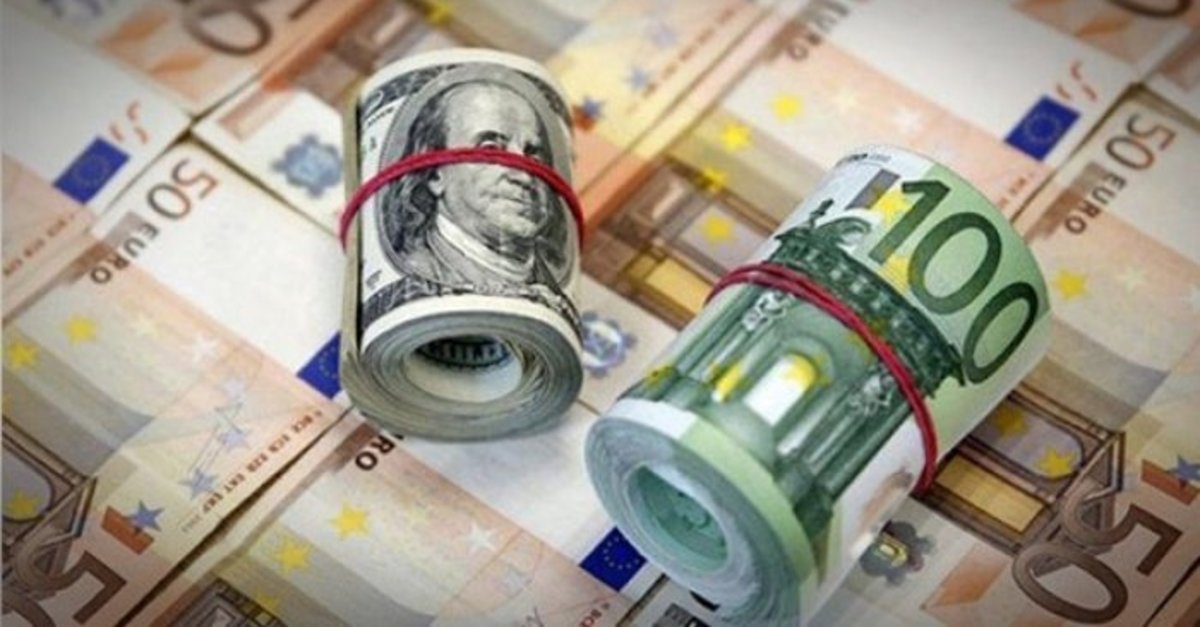 Dolar ve euro haftaya yükselişle başladı